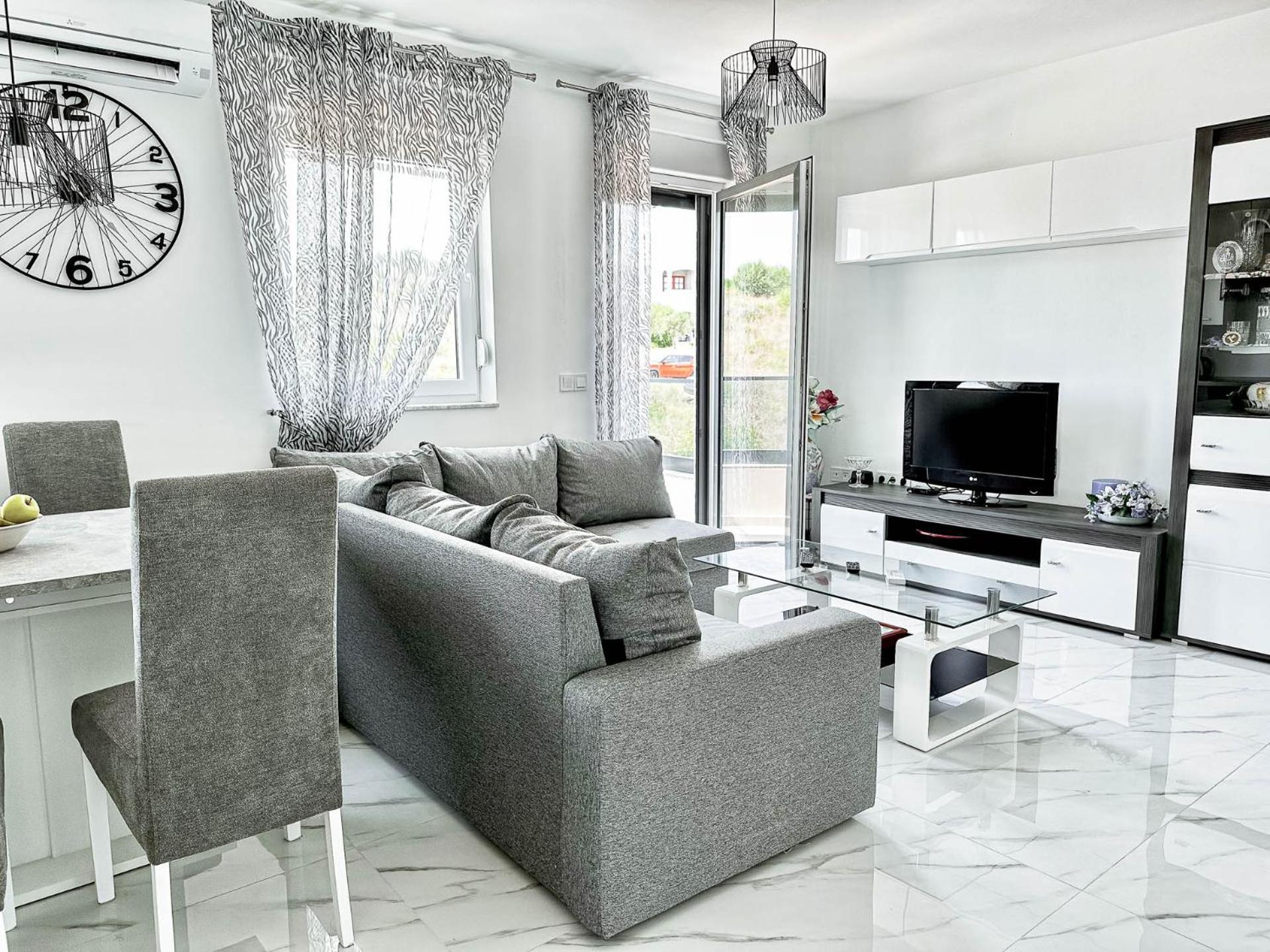 Brand New 2 Bed, 1 Bath Condo Zadar Dış mekan fotoğraf